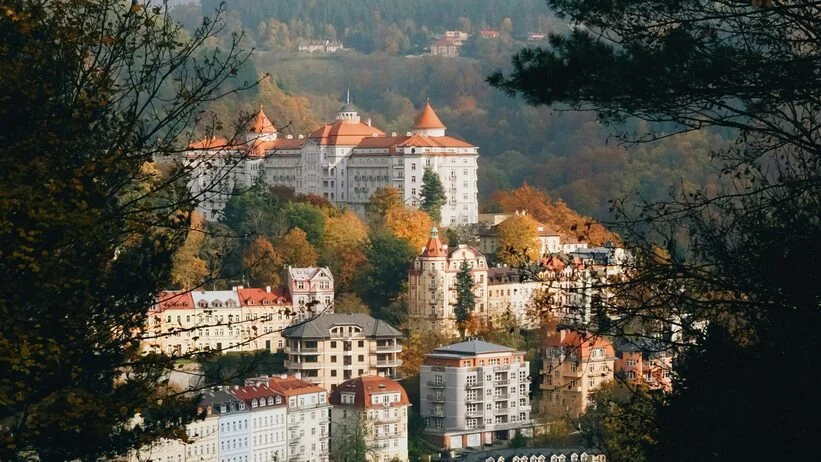 5 orașe din Estul Europei mai frumoase decât cele vestice și mult mai ieftine