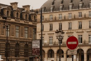 Unde poți dormi ieftin în Paris dacă ai depășit bugetul?
